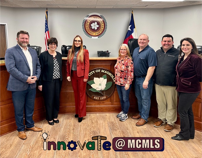 MagnoliaLibraryInnovate GroupPhoto