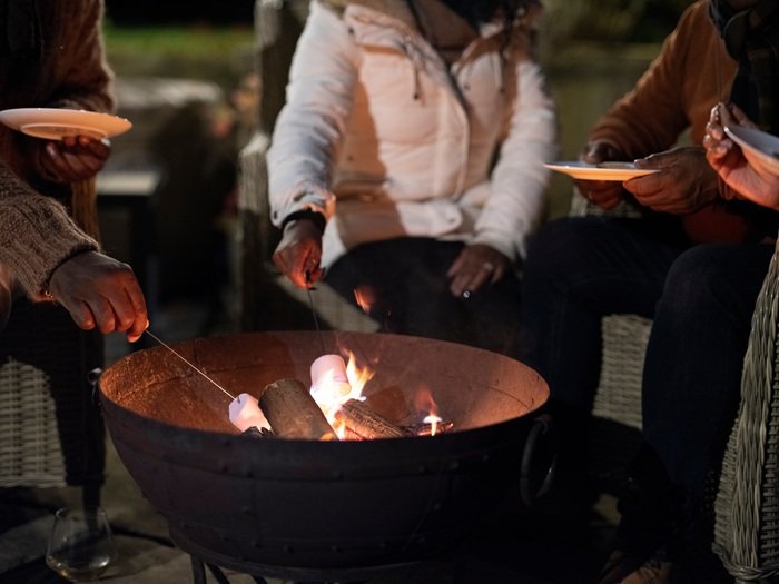 How to set up a fun camp experience in your own backyard