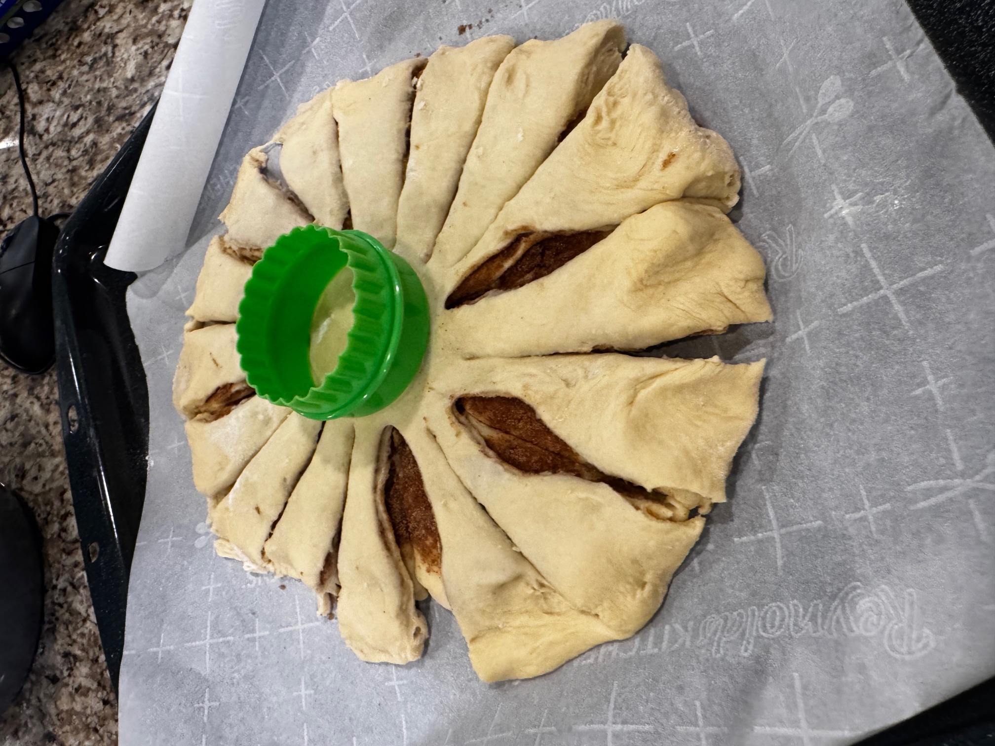 cinnamon star imperfectcircles