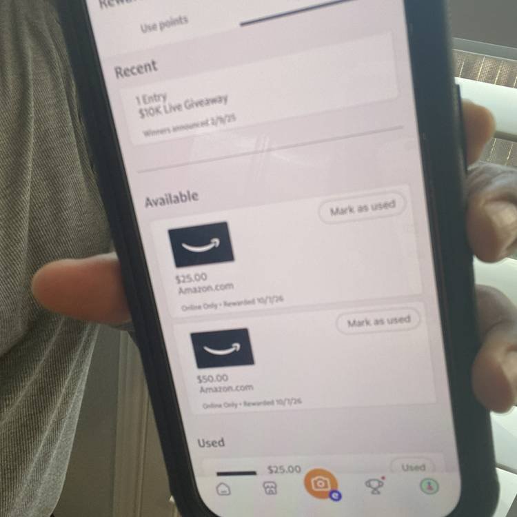 I'm getting free Amazon gift cards just for snapping my receipts!