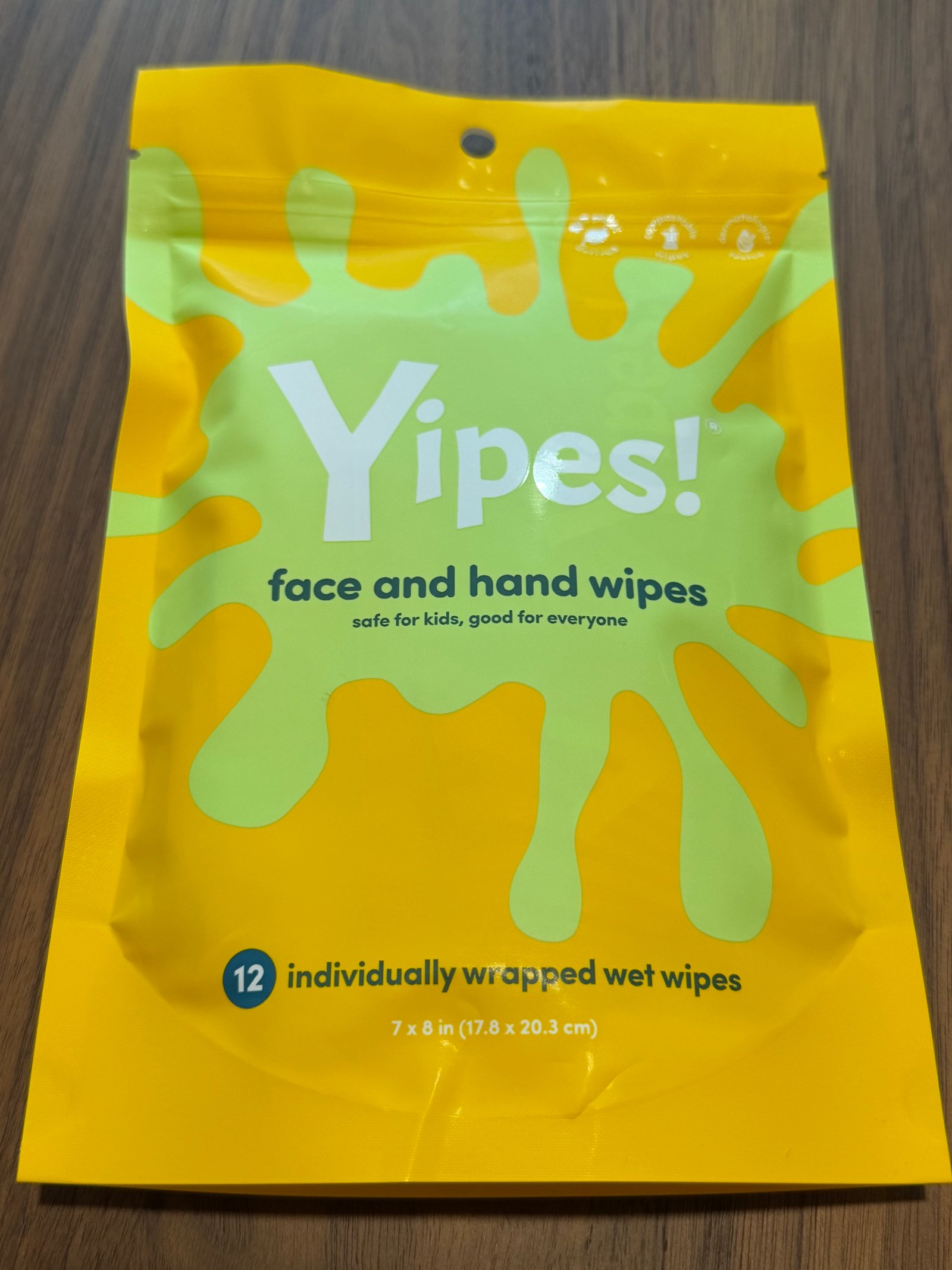 Yipes wipes package