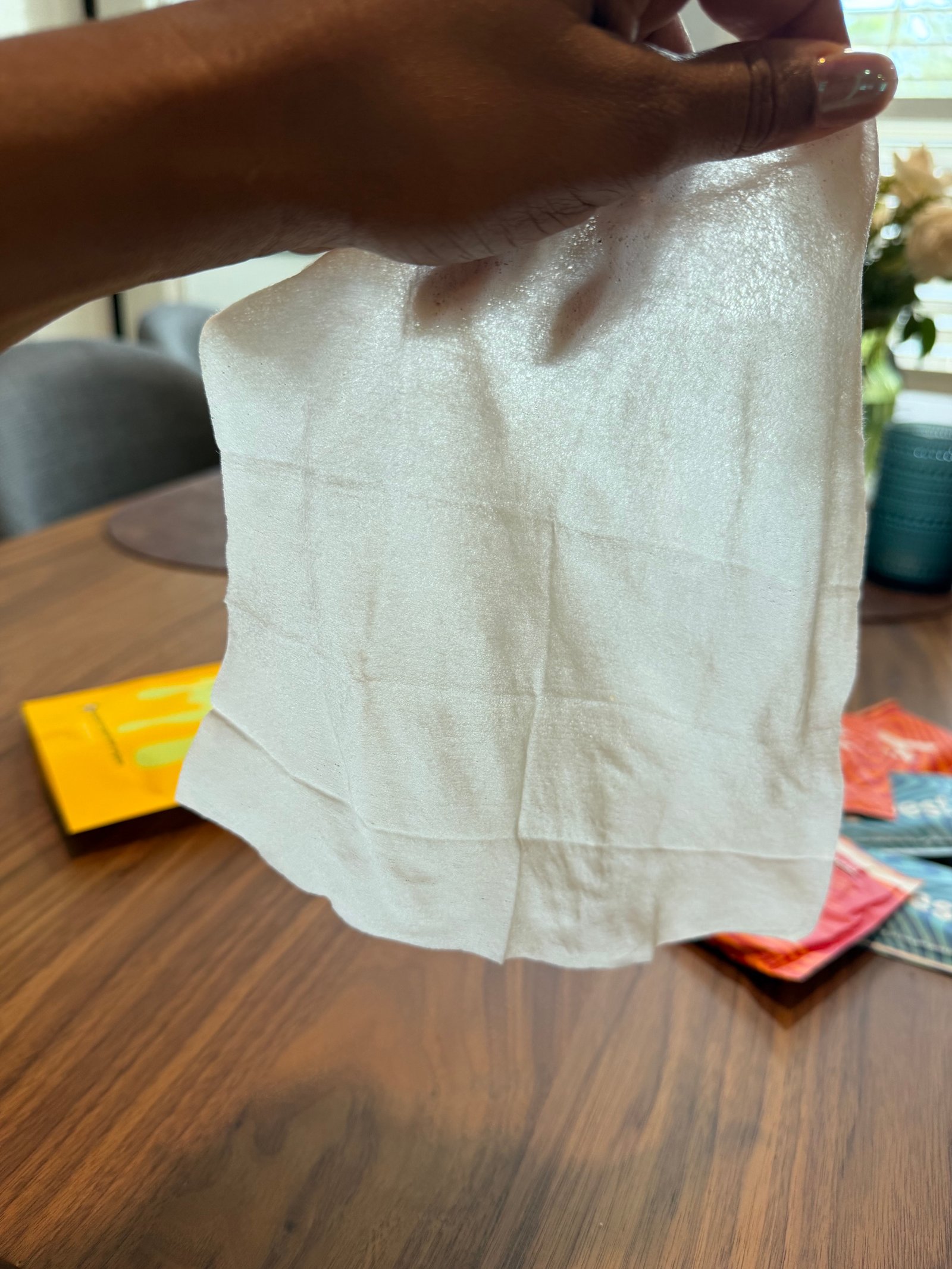 Individual Yipes wipes